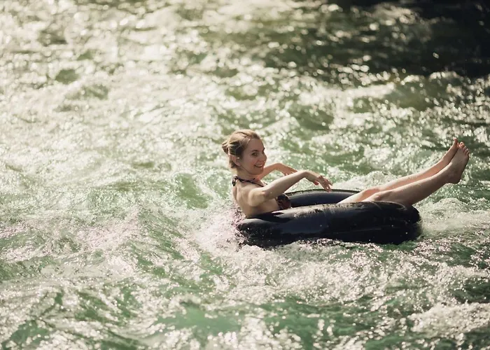 キャンプ場 Forest モジリェ